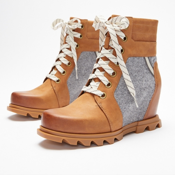 Sorel Boots - Picture 7 of 16